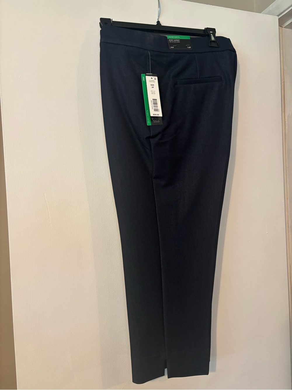Investments brand "5th Ave Fit" crop pants NWT